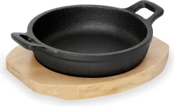 Servierpfanne Mit Holzuntersetzer, Gusseisen Unbeschichtet, 10-18 Cm Ø Wählbar : Servierpfanne Mit Holzuntersetzer, Ø 18 Cm, Variante: Servierpfanne Mit Holzuntersetzer, Ø 18 Cm