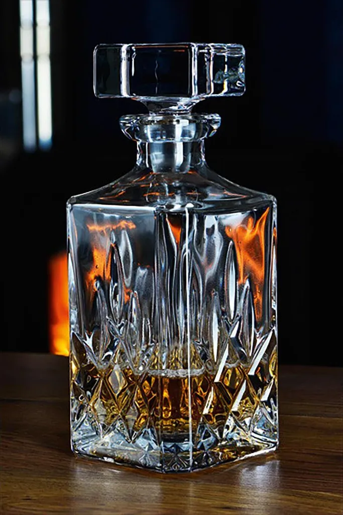 Nachtmann 0091899-0 Noblesse Whisky-Set, 1 X Karaffe/Dekanter + 2 X Whisky-Becher, Klar (1 Set) – Bild 9